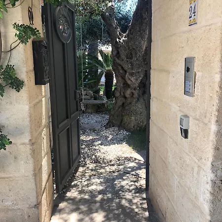 Apulia House 4*