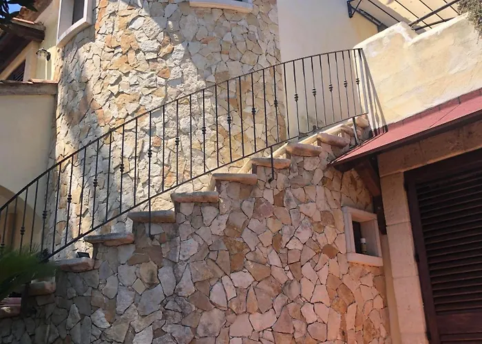 Apulia House 4*